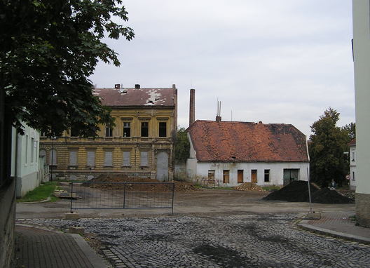 NERUDOVO NÁMĚSTÍ V ŽATCI