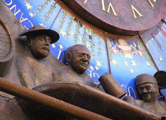 CHMELOVÝ ORLOJ